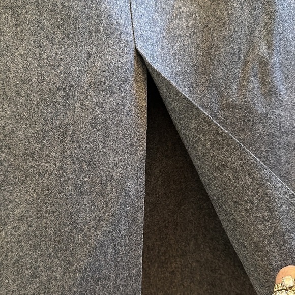 Genny Grey Wool Pencil Skirt Sz 10 - Picture 6 of 9